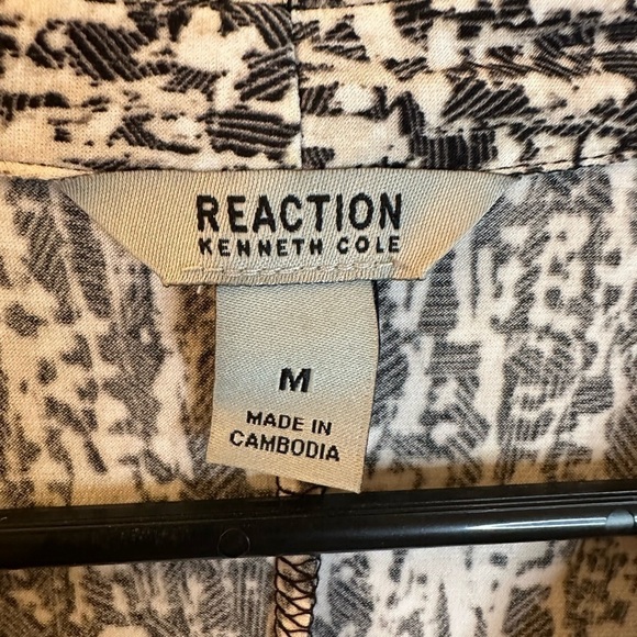 💜 3/$15 Kenneth Cole Dress size Medium - Picture 5 of 7